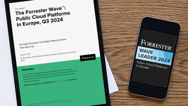 Aufgerufener Forrest Report auf Laptop und Smartphone