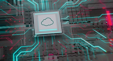 Symbolische Darstellung eines Cloud-Chips auf einer Leiterplatte mit digitalen Datenströmen.